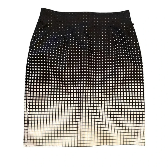 WORTHINGTON EUC WOMENS BLACK WHITE SKIRT BOTTOMS SUMMER CASUAL OFFICE SIZE 12 - Picture 1 of 4